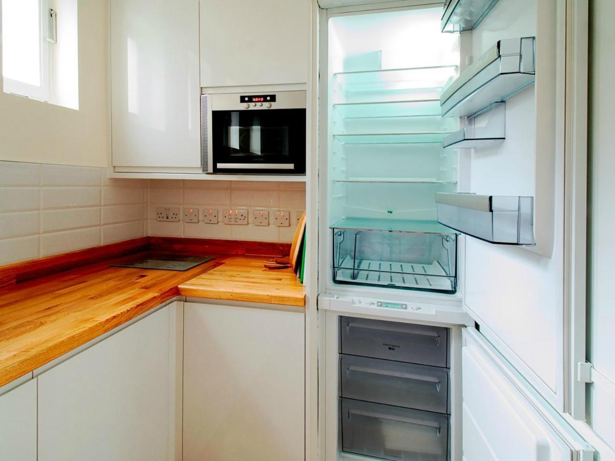 לונדון Serene Townhouse With Parking מראה חיצוני תמונה