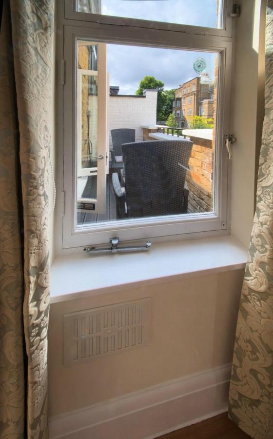 לונדון Serene Townhouse With Parking מראה חיצוני תמונה