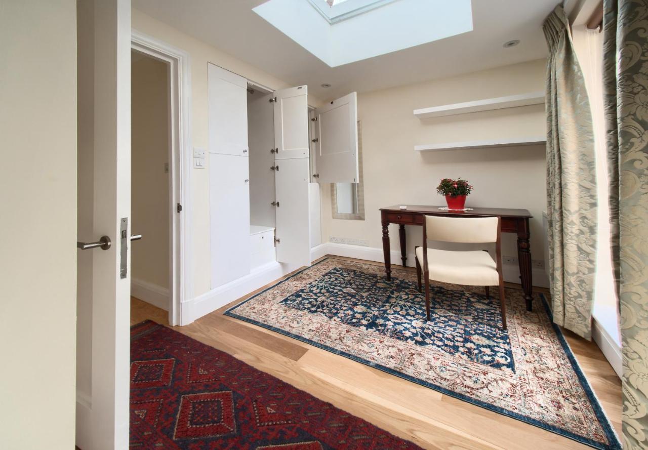 לונדון Serene Townhouse With Parking מראה חיצוני תמונה